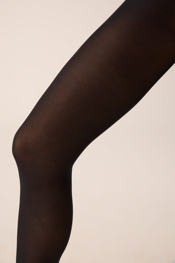 10001/P - 40 DEN RUN-RESISTANT TIGHTS, SOFT AND COMFORTABLE