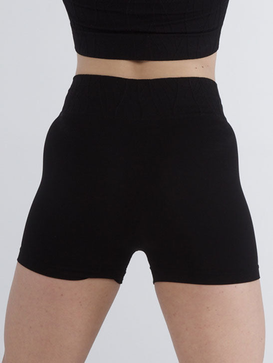 240 - SEAMLESS CULOTTE WITH EMBOSSED PATTERN