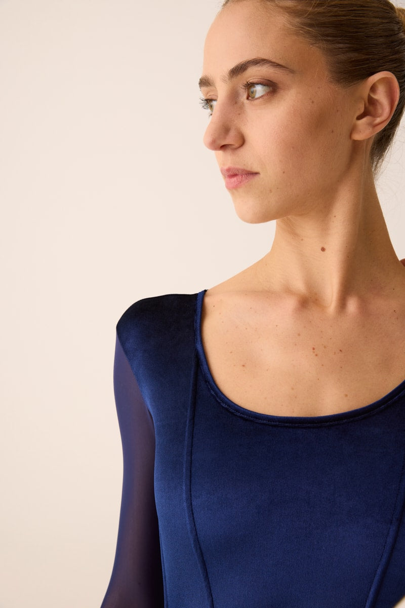 290 - SQUARE NECKLINE BODYSUIT WITH VELVET BODICE