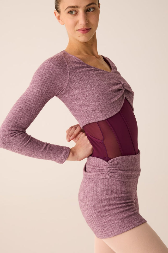303 - WARM FITTED CROPPED TOP WITH LONG SLEEVES