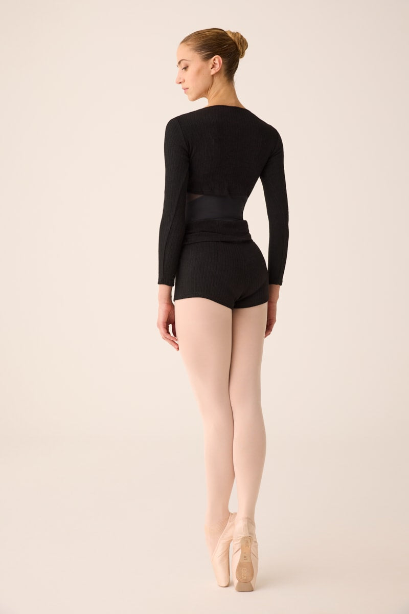 304 - FITTED SHORTS WITH WIDE WAISTBAND