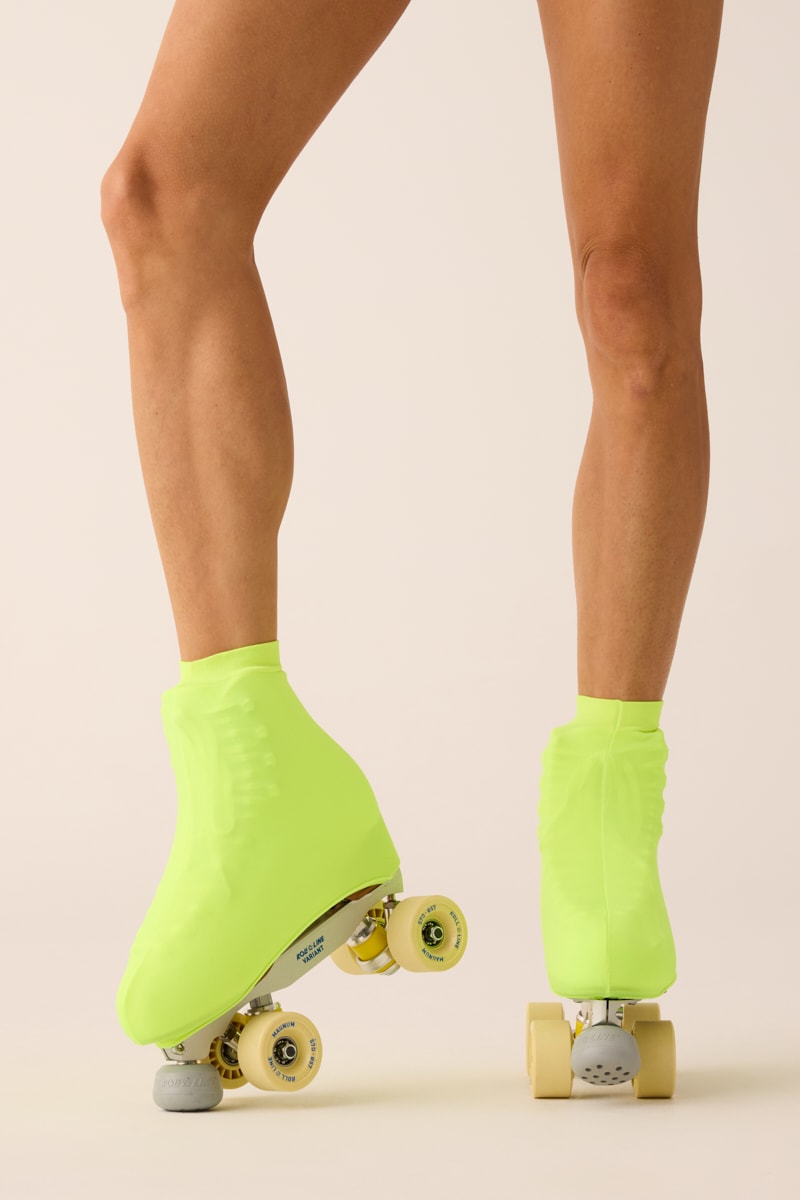 520/P - SEAMLESS RESISTANT SHOE COVER