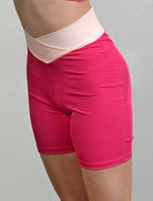 138 - CYCLING CROP LEGGINGS WITH RIBBED STRUCTURE AND CROSSED BAND