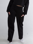 302 - OVERSIZED PANTS WITH A WIDE FIT
