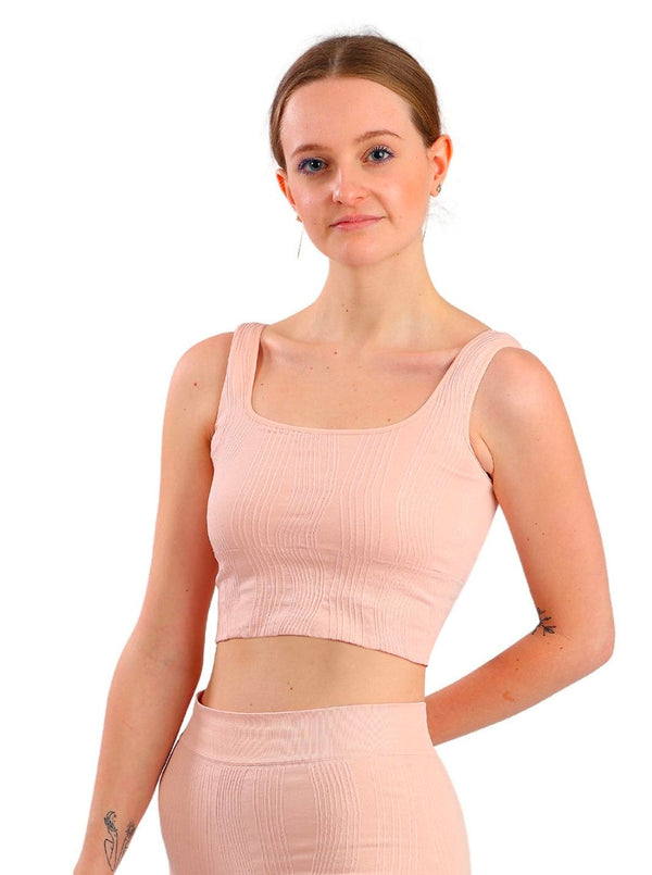 182 - SEAMLESS TOP WITH RELIEF PATTERN